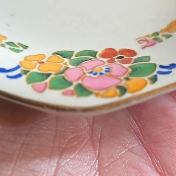 Rare Royal Ivory John Maddock and Sons Antique trinket dish or saucer - Picture 4 of 8